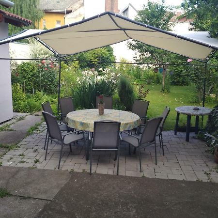 Apartman Lux Szeged Exterior foto