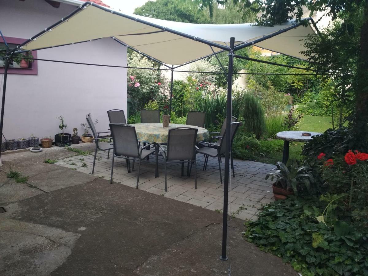 Apartman Lux Szeged Exterior foto